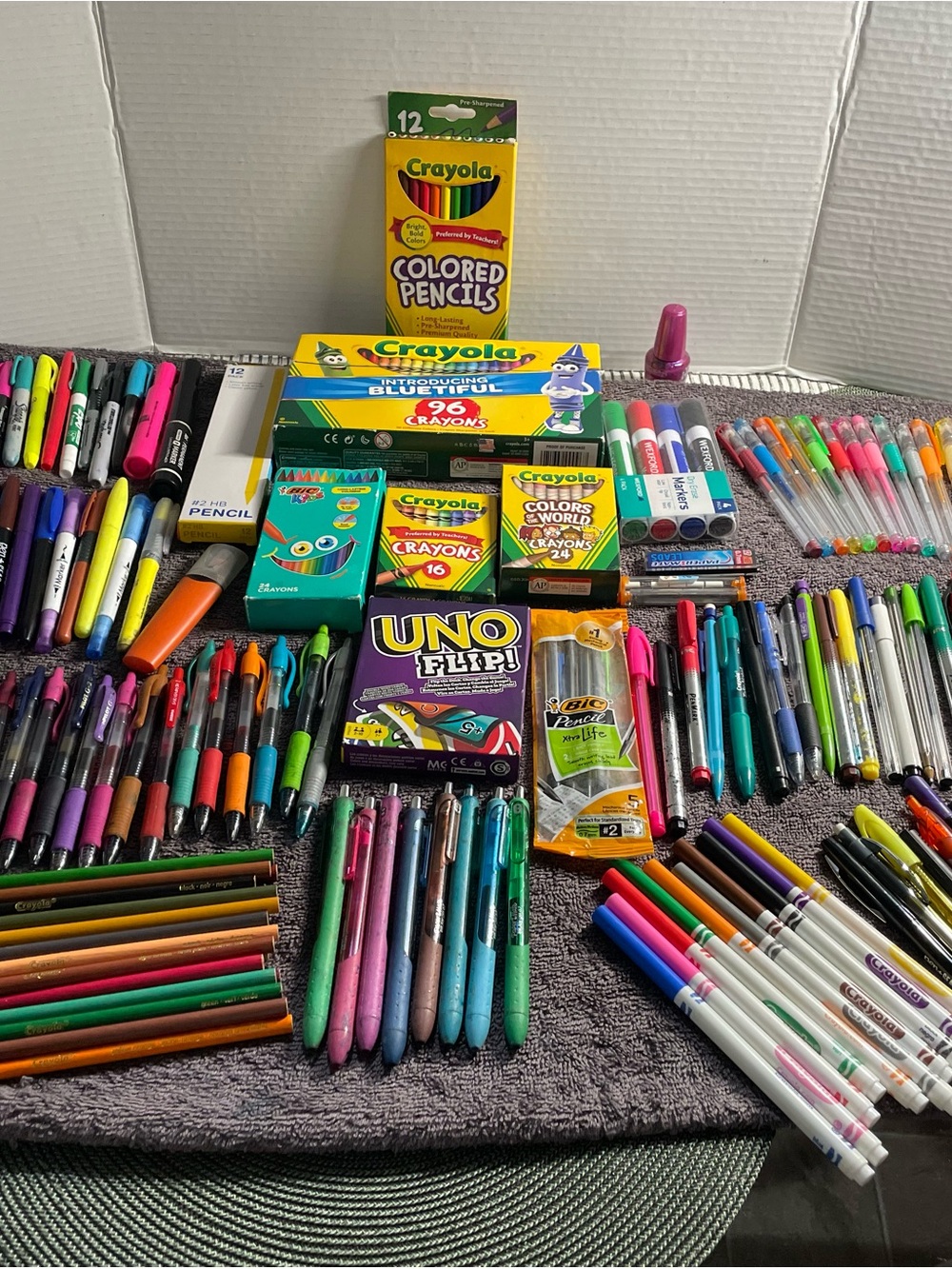Crayola Assorted Art Supplies Kit with Bright Multicolors